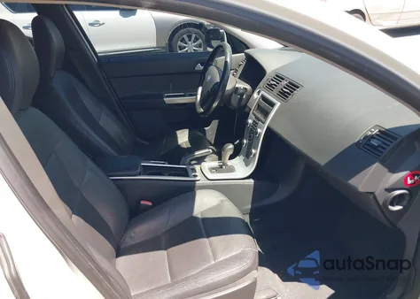 2011 Volvo S40 T5/T5 R-Design из США, поврежденный, VIN YV1672MS8B2539058